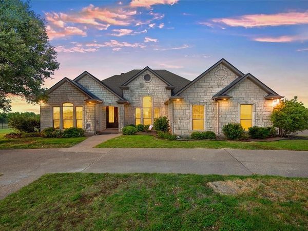 175 Ranchcrest Road, Lorena, TX 76655