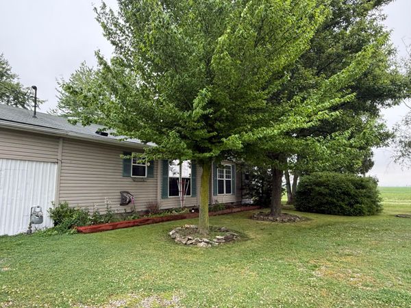 147 N Water Street N, Williamsport, OH 43164