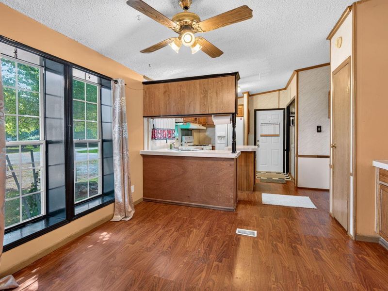 147 N Water Street N, Williamsport, OH 43164 Photo 14
