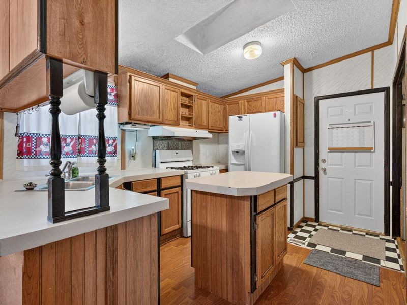 147 N Water Street N, Williamsport, OH 43164 Photo 6