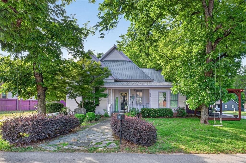 178 Hamilton Avenue, Winder, GA 30680 Main Photo