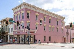 151 Calhoun Street photo 4