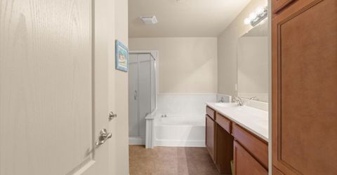 17000 Wedge Parkway, Unit 1224, Reno, NV 89511 Photo