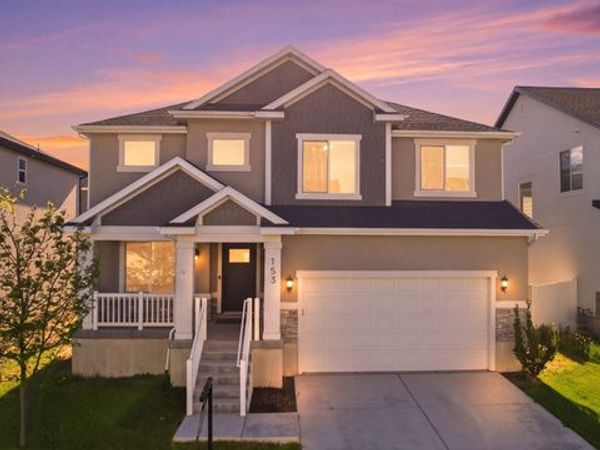 153 N VALCREST DR , Saratoga Springs, UT 84045