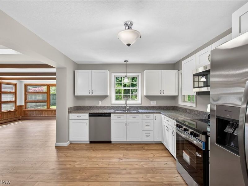 1129 Stratford Avenue NE, Massillon, OH 44646 Photo 8