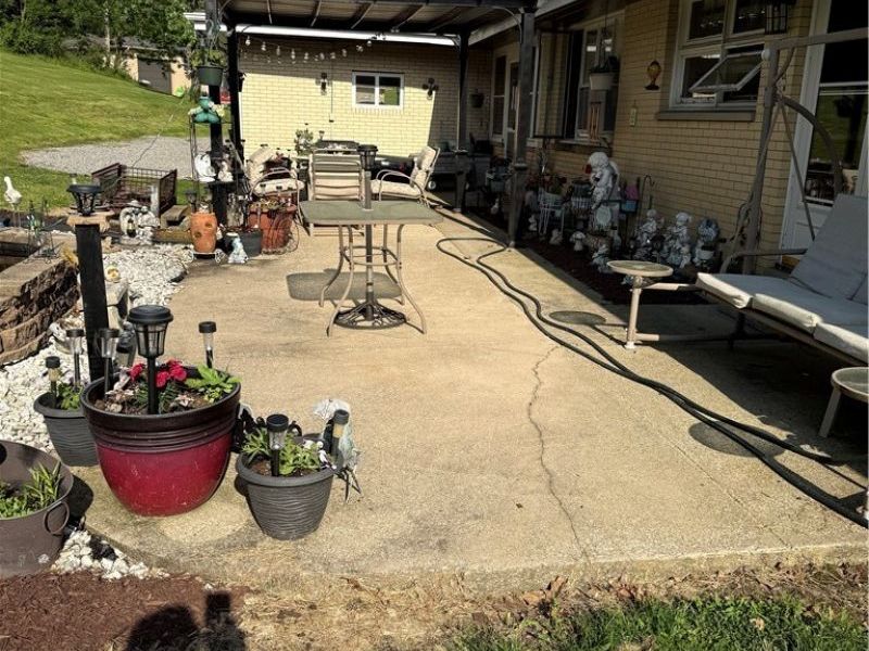 16045 Annesley Road, East Liverpool, OH 43920 Photo 22