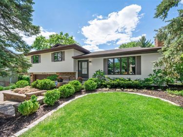 9117 34 1/2 Avenue N, New Hope, MN 55427