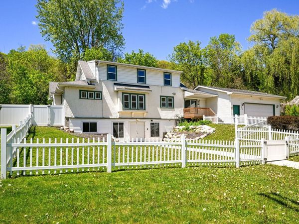 740 Main Street W, Carver, MN 55315