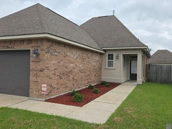 8655 Abertay Ave, Baton Rouge, LA 70820