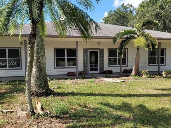 7820 N Rich Road , North Fort Myers, FL 33917