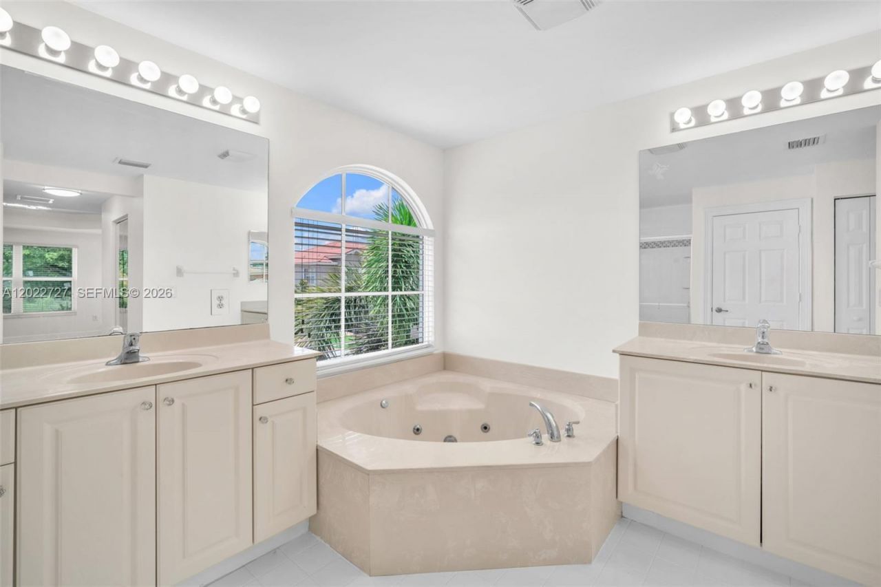 18011 SW 41st St, Miramar, FL 33029 Photo