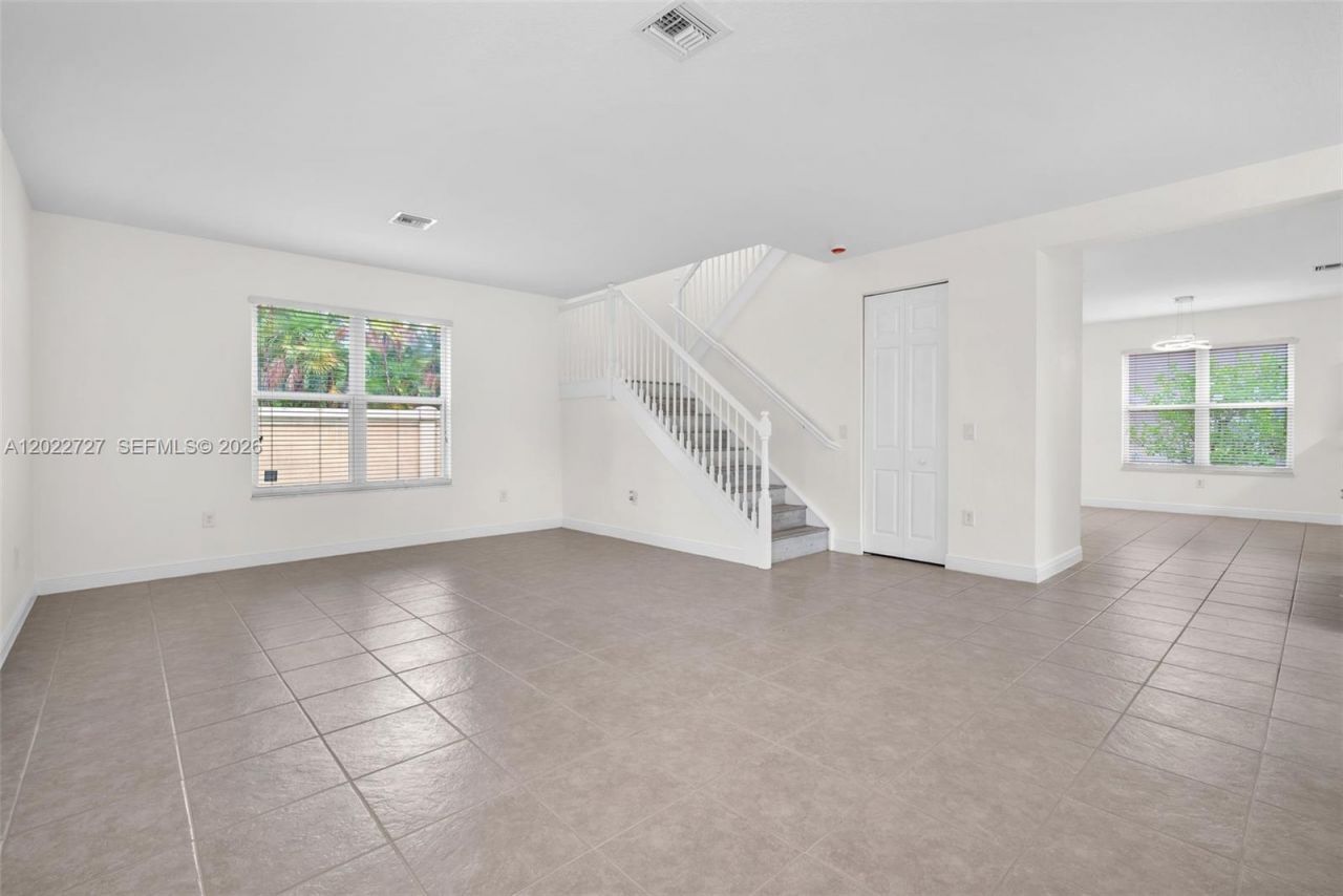 18011 SW 41st St, Miramar, FL 33029 Photo