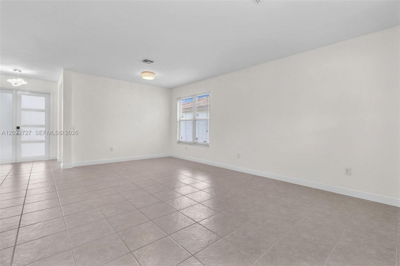 18011 SW 41st St, Miramar, FL 33029 Photo
