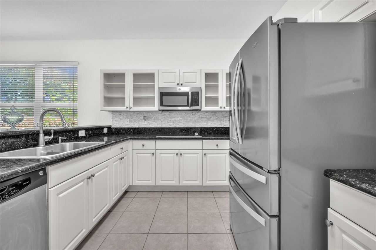 18011 SW 41st St, Miramar, FL 33029 Photo
