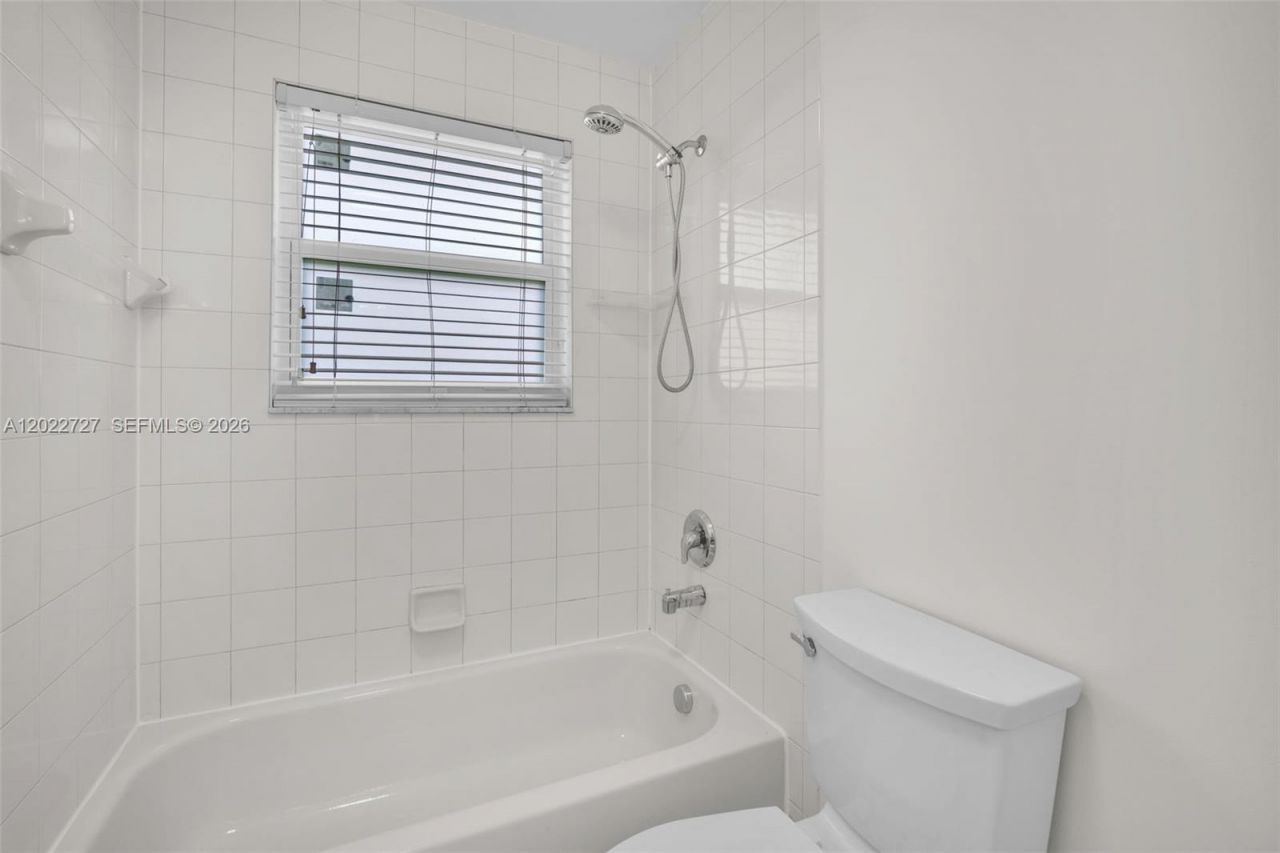18011 SW 41st St, Miramar, FL 33029 Photo