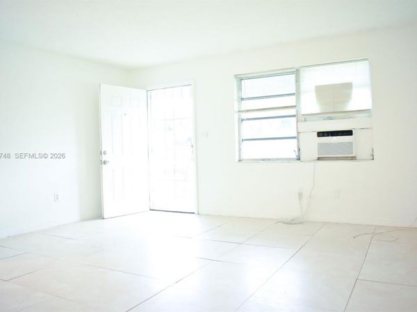 2395 NW 82nd St , Unit 2395, Miami, FL 33147