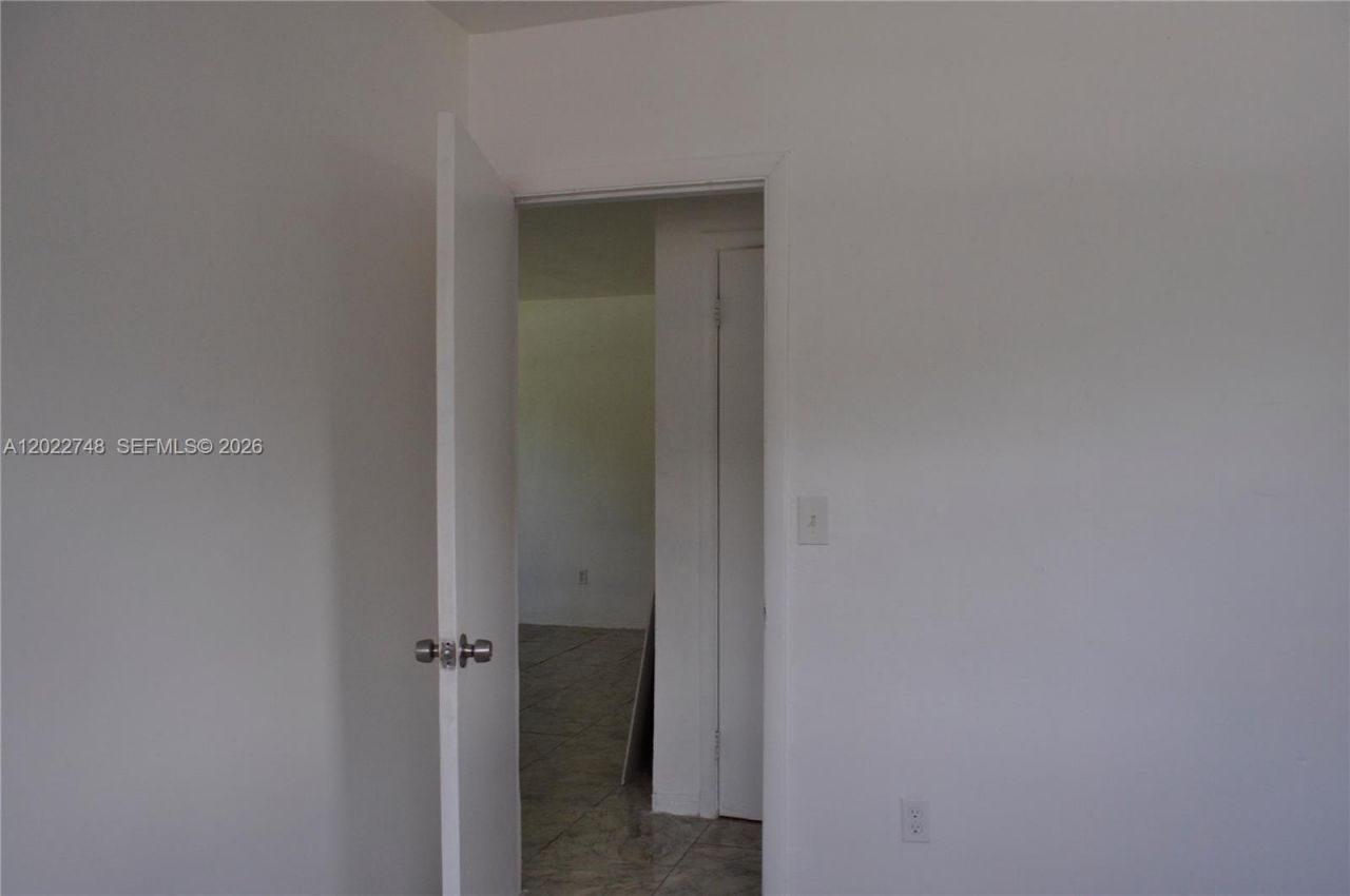 2395 NW 82nd St, Unit 2395, Miami, FL 33147 Photo