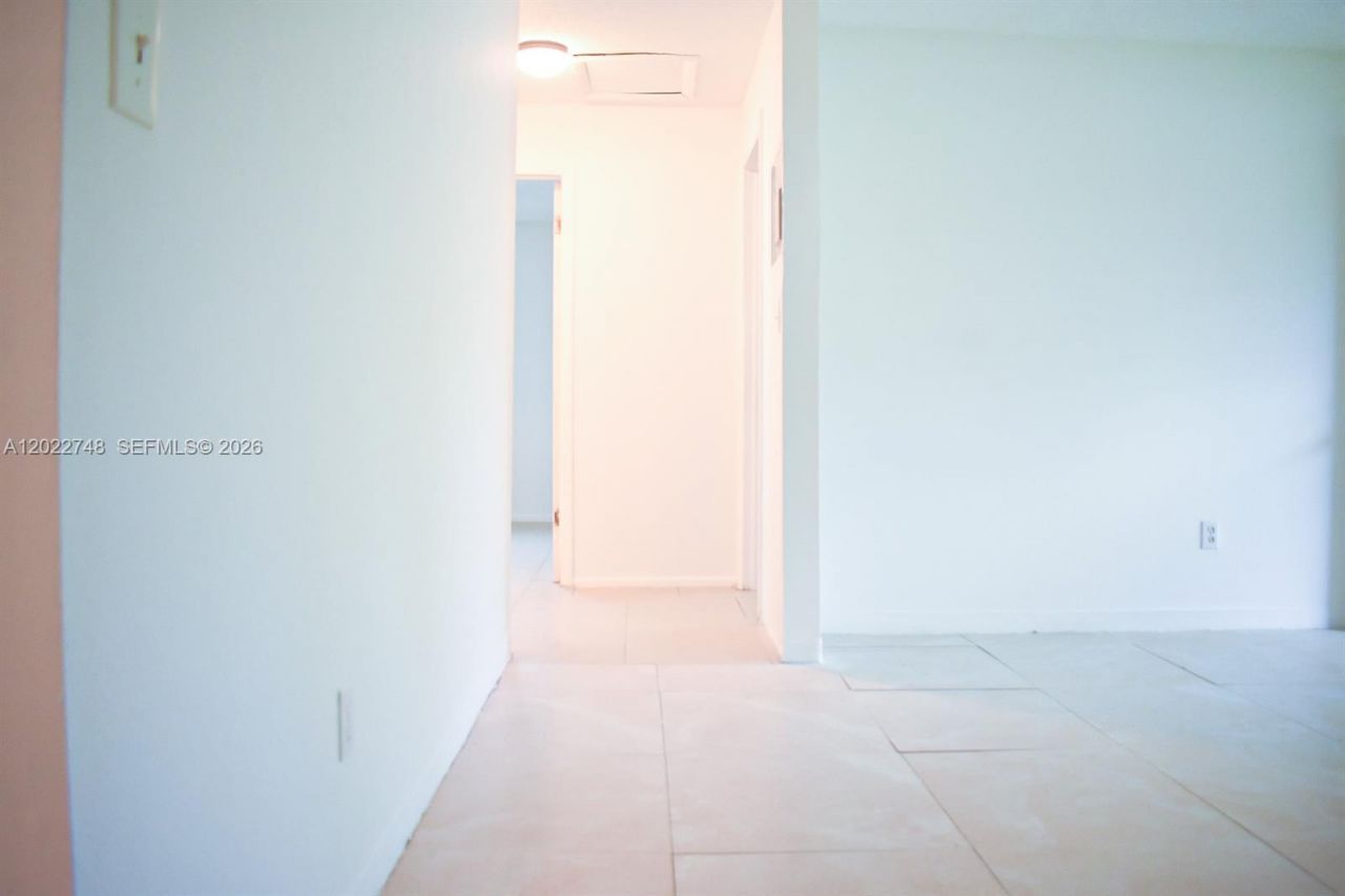 2395 NW 82nd St, Unit 2395, Miami, FL 33147 Photo