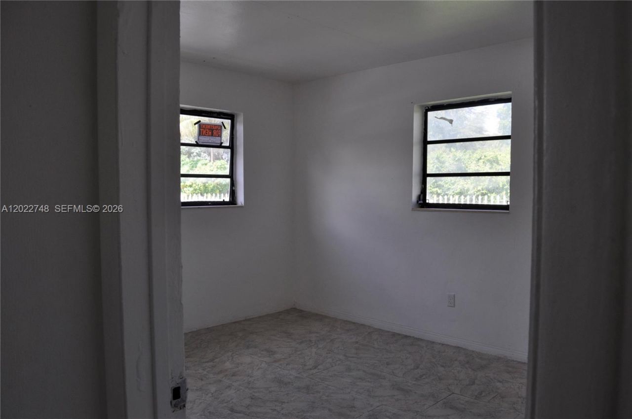 2395 NW 82nd St, Unit 2395, Miami, FL 33147 Photo