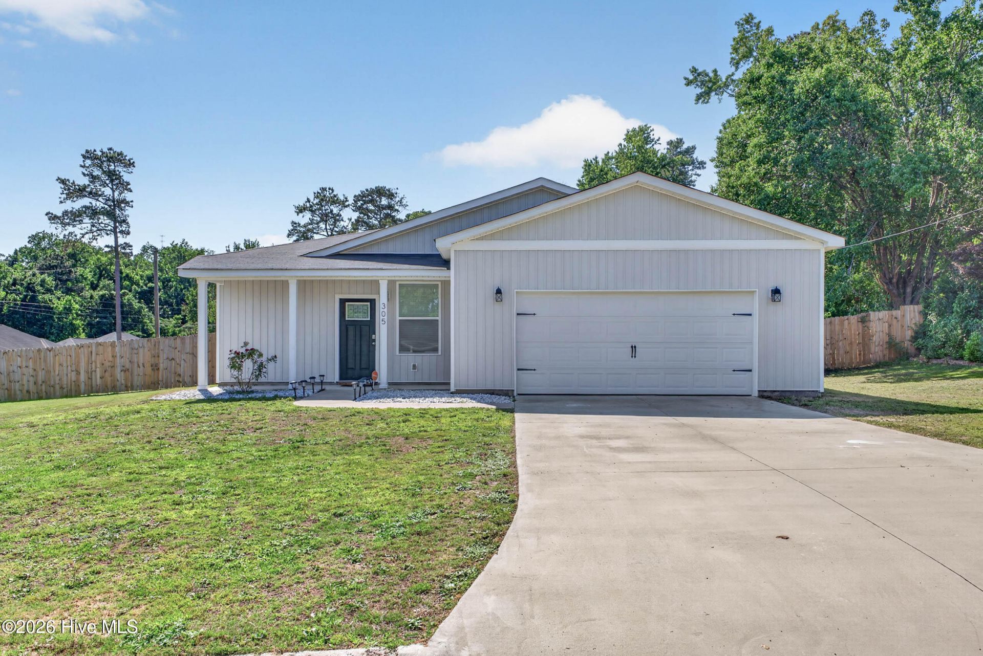 305 Border Drive, North Augusta, SC 29841 Main Photo