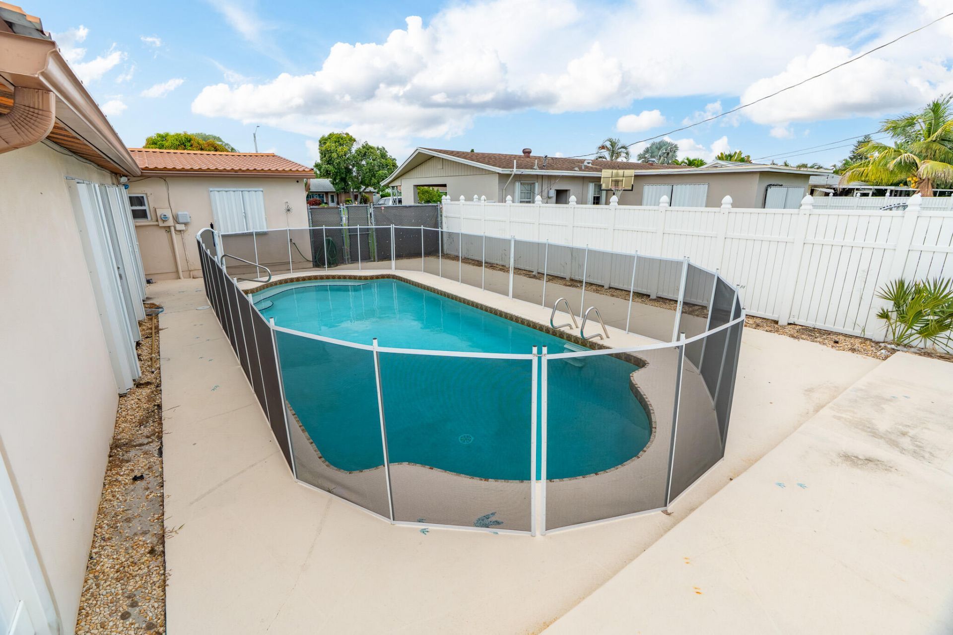 3201 Alice Dr, Palm Springs, FL 33461 Photo