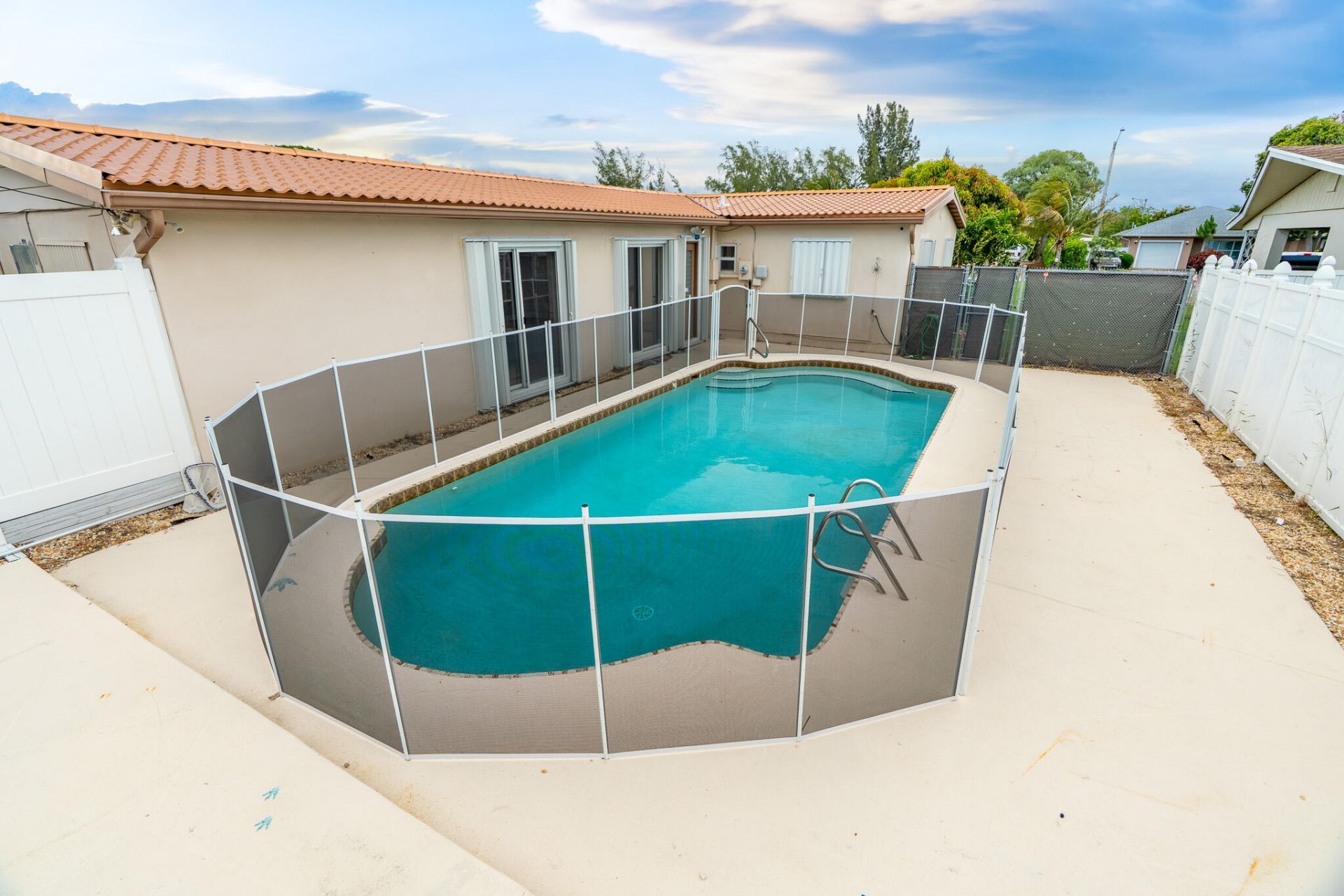 3201 Alice Dr, Palm Springs, FL 33461 Photo