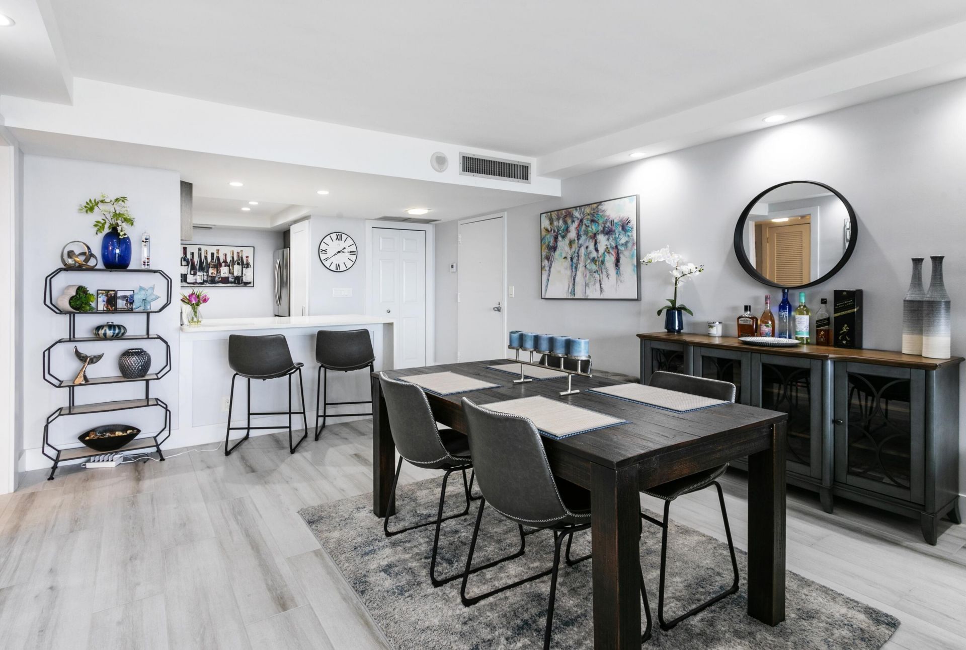 2400 Presidential Way, Unit 1803, West Palm Beach, FL 33401 Photo