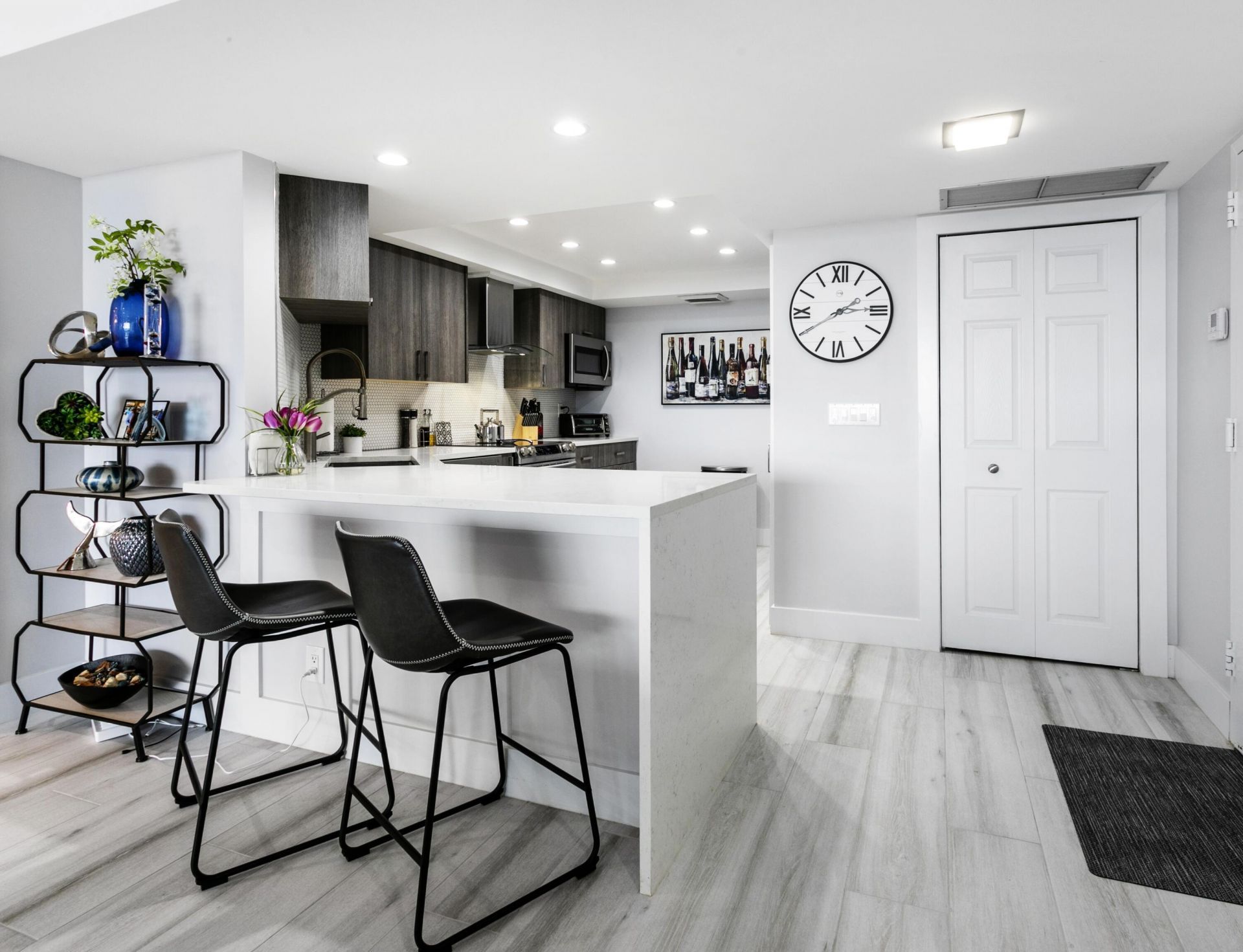 2400 Presidential Way, Unit 1803, West Palm Beach, FL 33401 Photo
