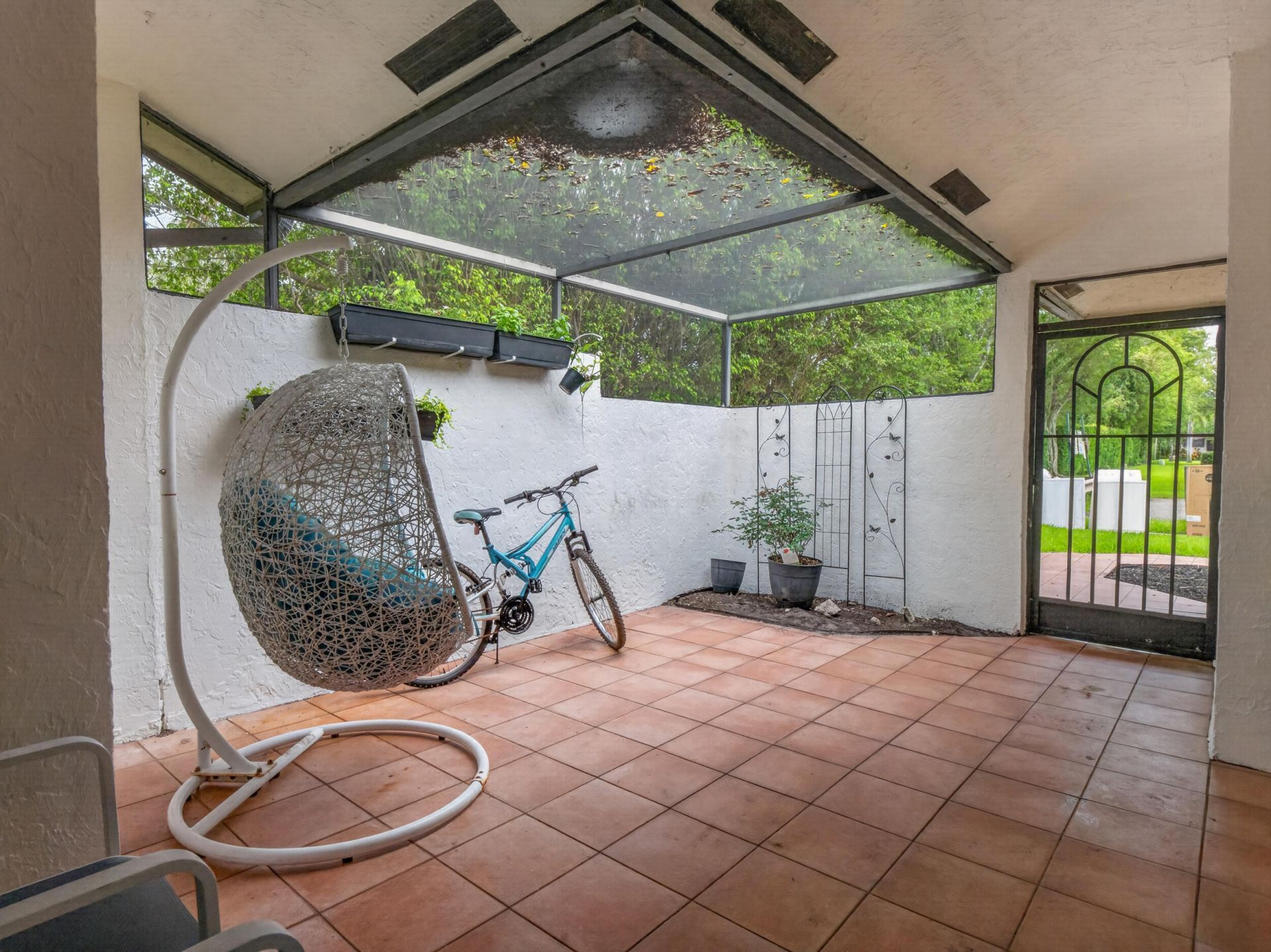 9001 NW 61st Street, Unit 111, Tamarac, FL 33321 Photo