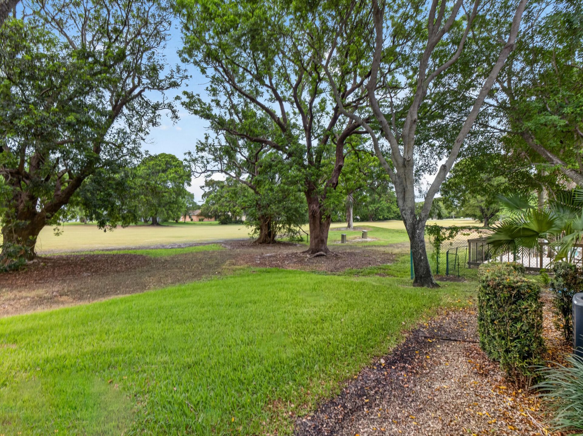 9001 NW 61st Street, Unit 111, Tamarac, FL 33321 Photo