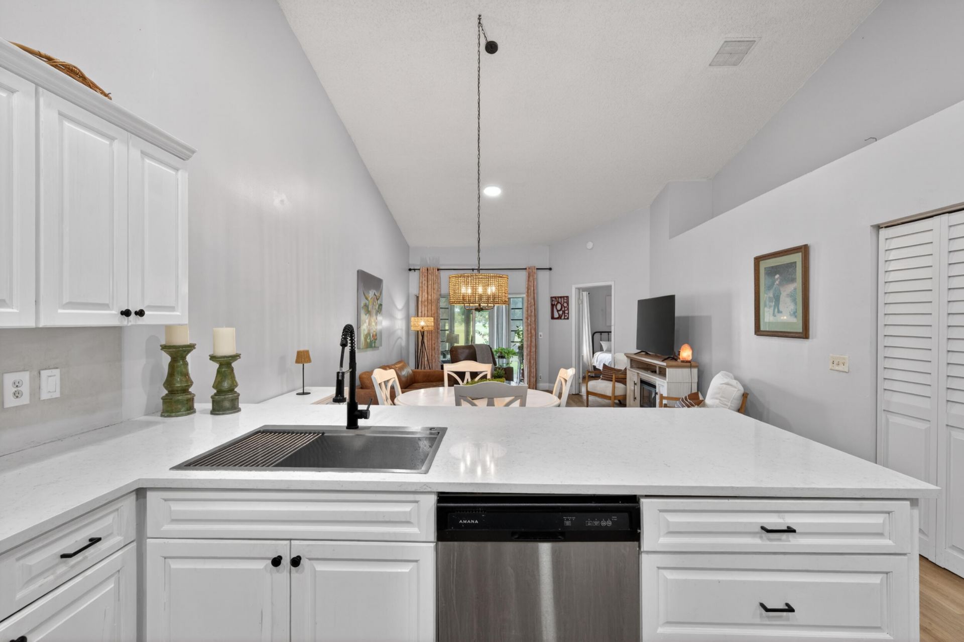 9001 NW 61st Street, Unit 111, Tamarac, FL 33321 Photo