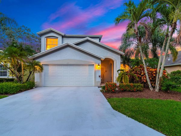 2211 Soundings Court, Greenacres, FL 33413