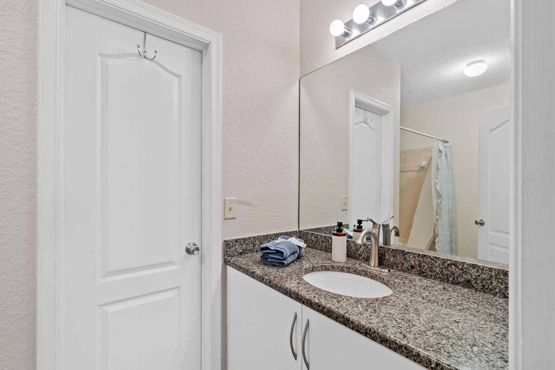 152 SW Peacock, Unit 203, Port Saint Lucie, FL 34986 Photo