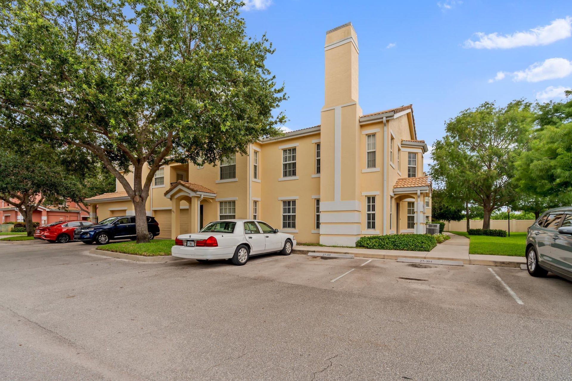 152 SW Peacock, Unit 203, Port Saint Lucie, FL 34986 Photo