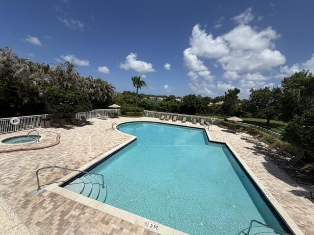 152 SW Peacock Boulevard, Unit 27-203, Port Saint Lucie, FL 34986 Photo