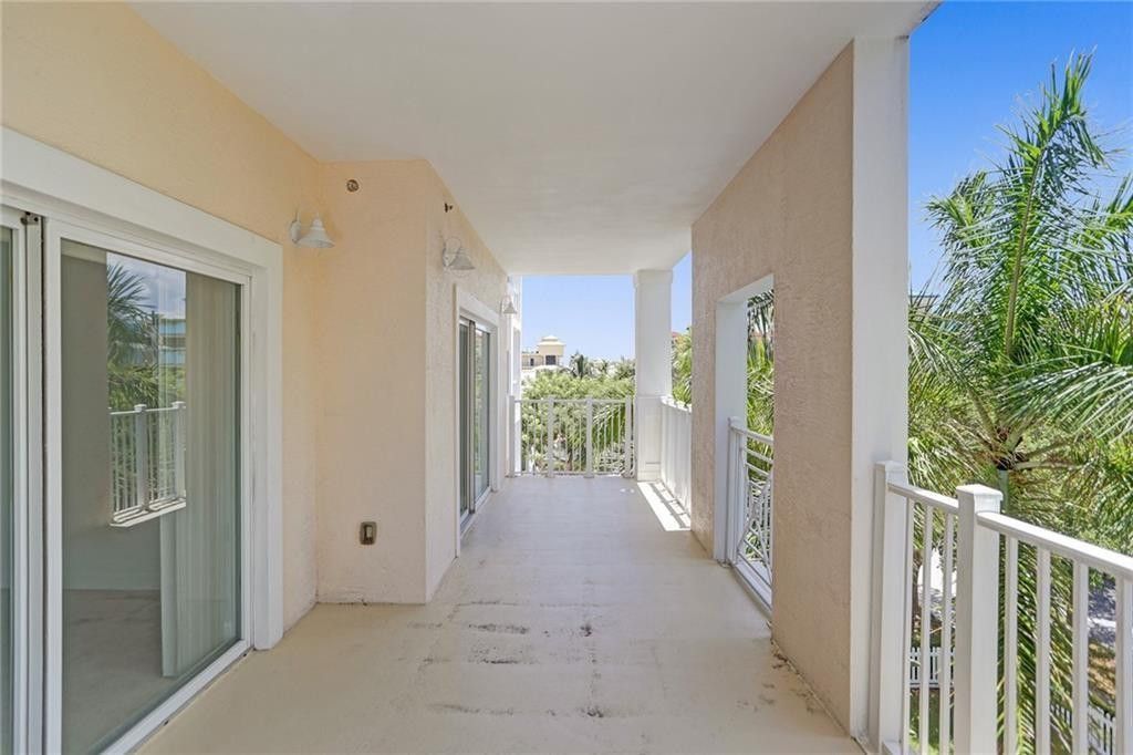 1931 NE 2nd Street, Unit 303, Deerfield Beach, FL 33441 Photo