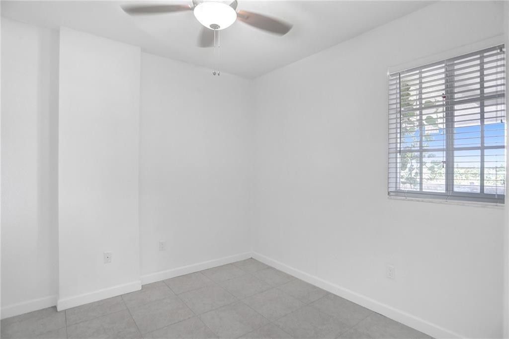 1931 NE 2nd Street, Unit 303, Deerfield Beach, FL 33441 Photo