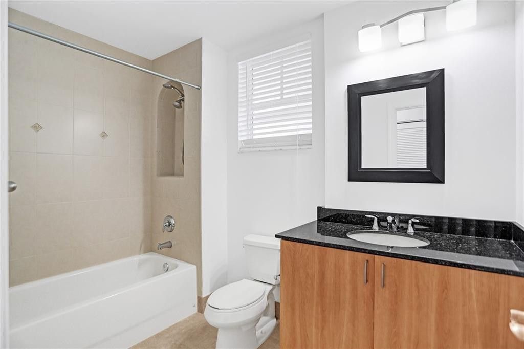 1931 NE 2nd Street, Unit 303, Deerfield Beach, FL 33441 Photo