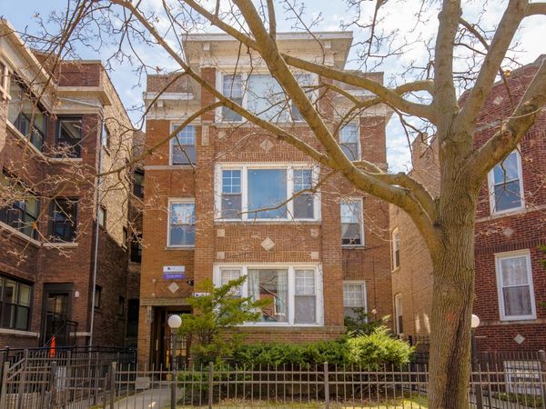 1137 W Columbia Avenue , Unit 2, Chicago, IL 60626
