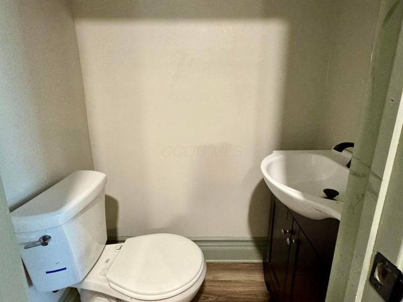 354 Whitethorne Avenue , Columbus, OH 43223 Photo 6