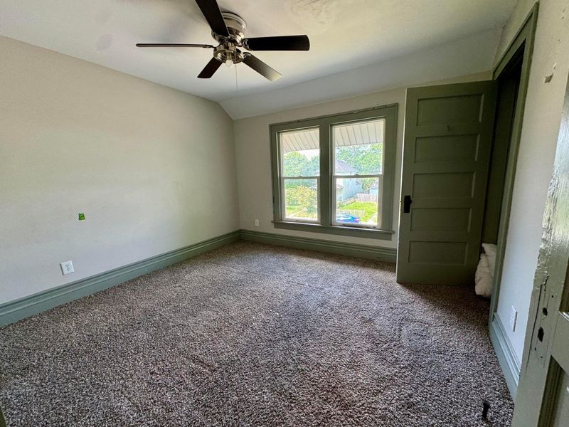 354 Whitethorne Avenue , Columbus, OH 43223 Photo 7
