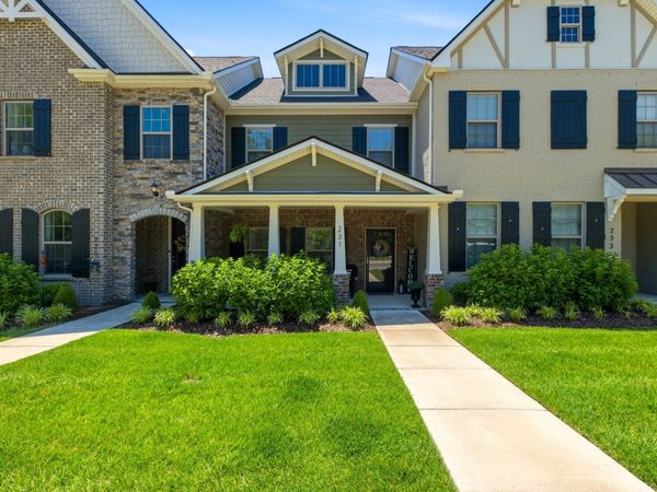 231 Grandstand Blvd, Gallatin, TN 37066