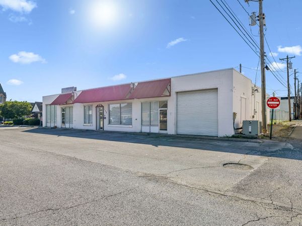 112 W Lauderdale St, Tullahoma, TN 37388