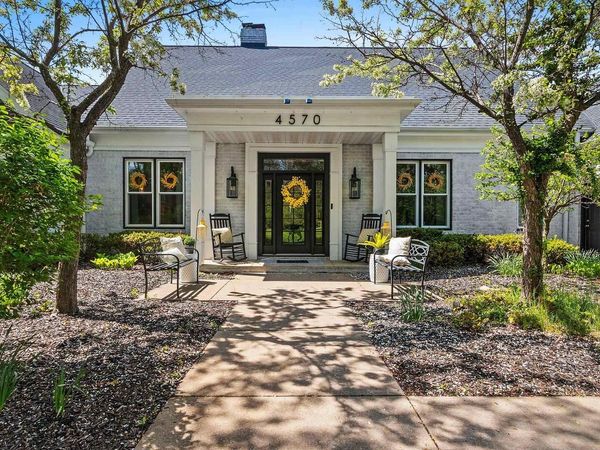 4570 CHOCTAW TRAIL, Green Bay, WI 54313