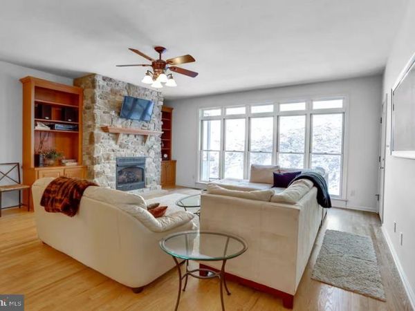 14101 BARBERRY CIRCLE, Unit 402, MERCERSBURG, PA 17236