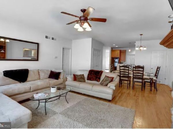 14101 BARBERRY CIRCLE , Unit 402, MERCERSBURG, PA 17236