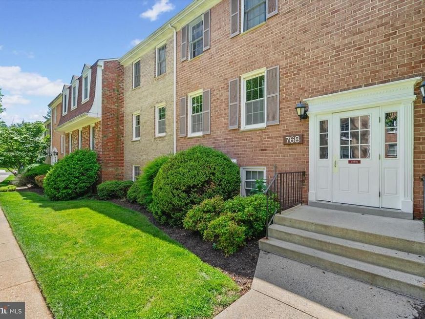 768 Quince Orchard Boulevard, Unit 768-202, Gaithersburg, MD 20878 Main Photo
