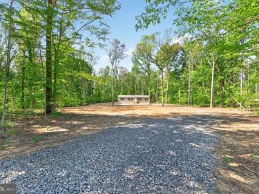 302 RACCOON LANE , LOUISA, VA 23093