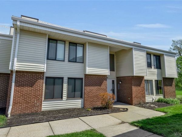 43 Bee Hunter Court, Unit A, East Amherst, NY 14051