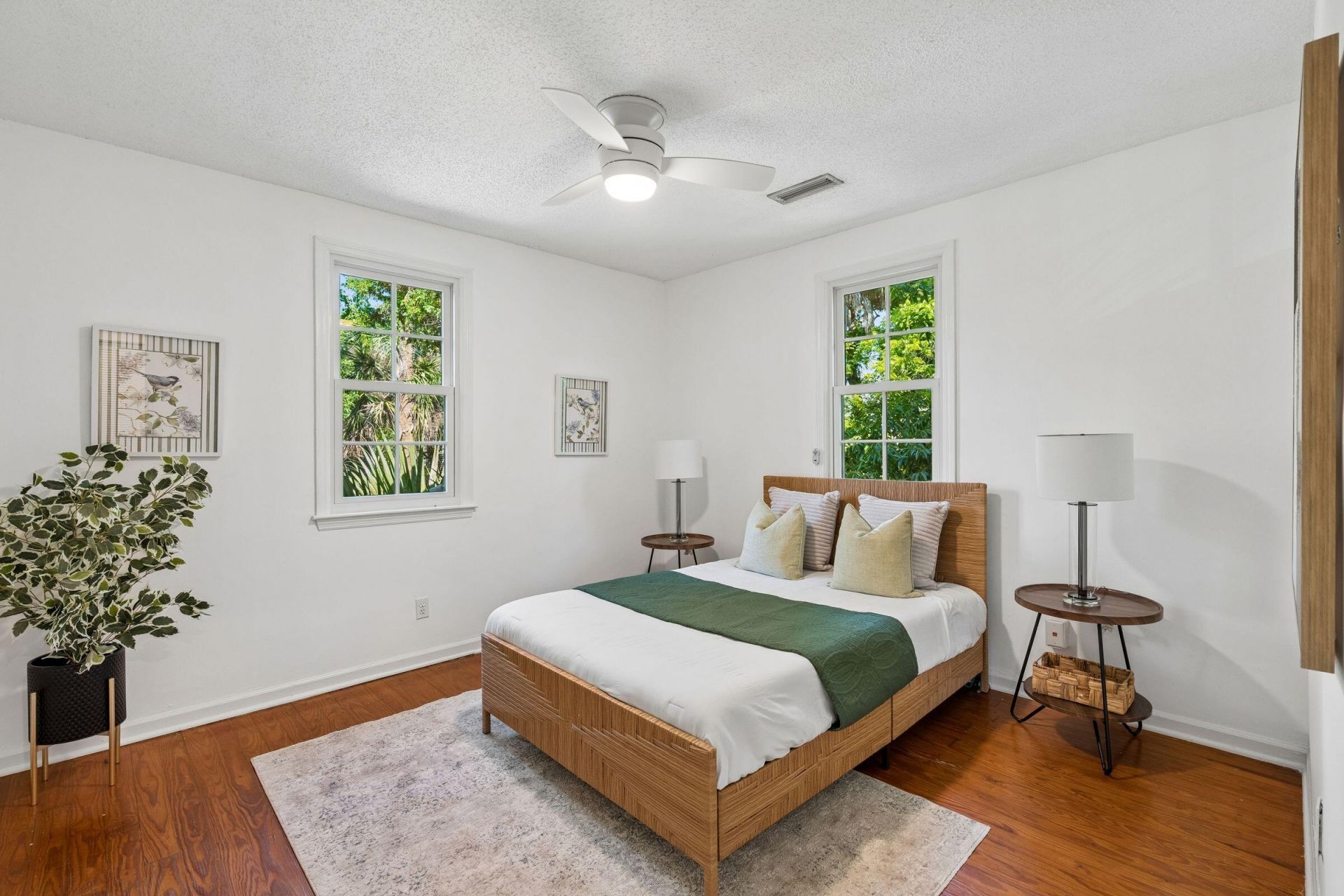 115 Smith Street Photo 14